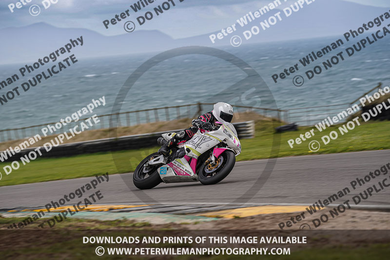 anglesey no limits trackday;anglesey photographs;anglesey trackday photographs;enduro digital images;event digital images;eventdigitalimages;no limits trackdays;peter wileman photography;racing digital images;trac mon;trackday digital images;trackday photos;ty croes